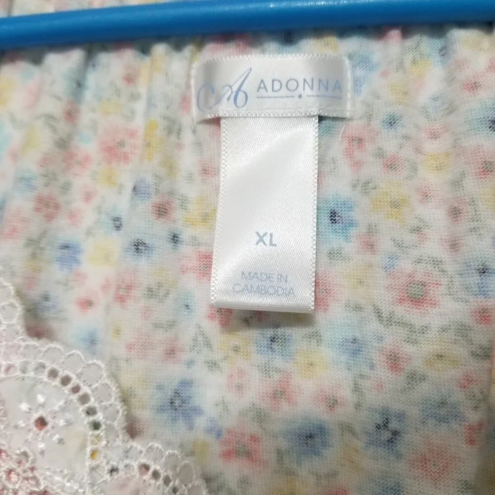 floral buttoning nightgown with lace - Picture 7 of 8